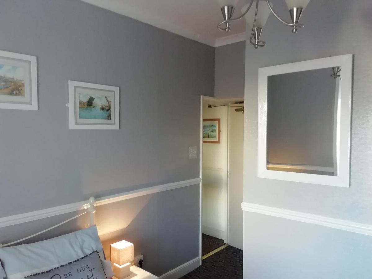 Braemar Weymouth